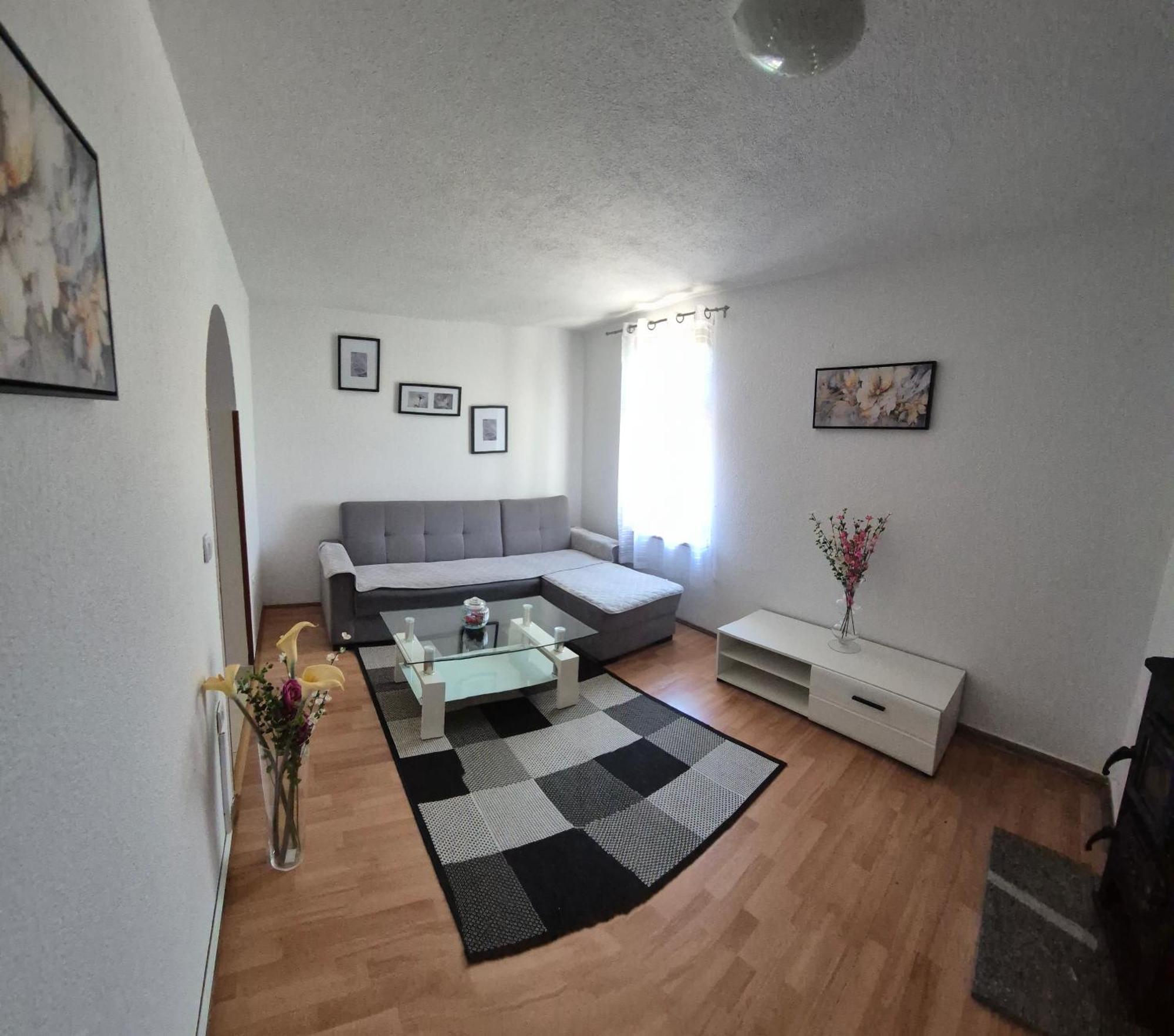 Kuca Za Odmor Petra Apartment Cepljani ภายนอก รูปภาพ