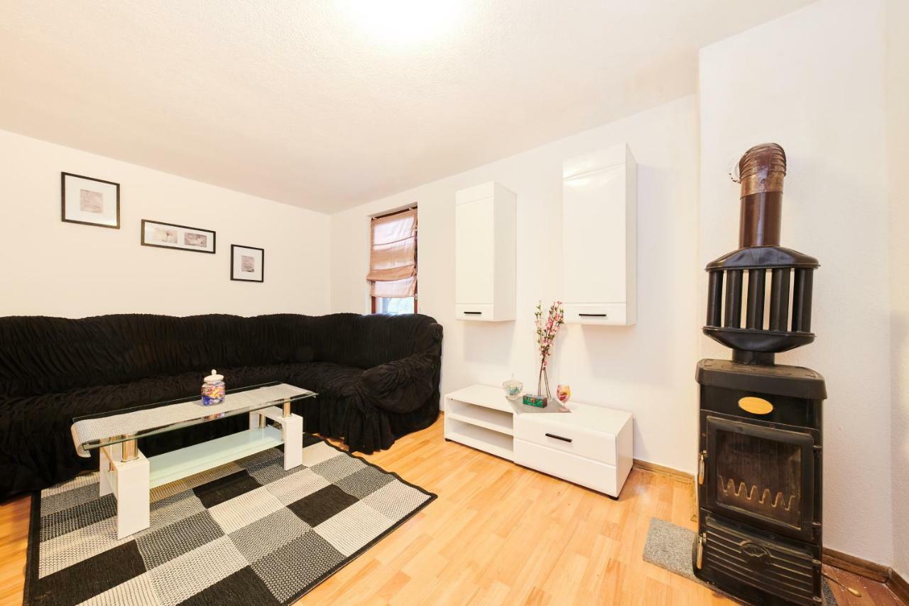 Kuca Za Odmor Petra Apartment Cepljani ภายนอก รูปภาพ