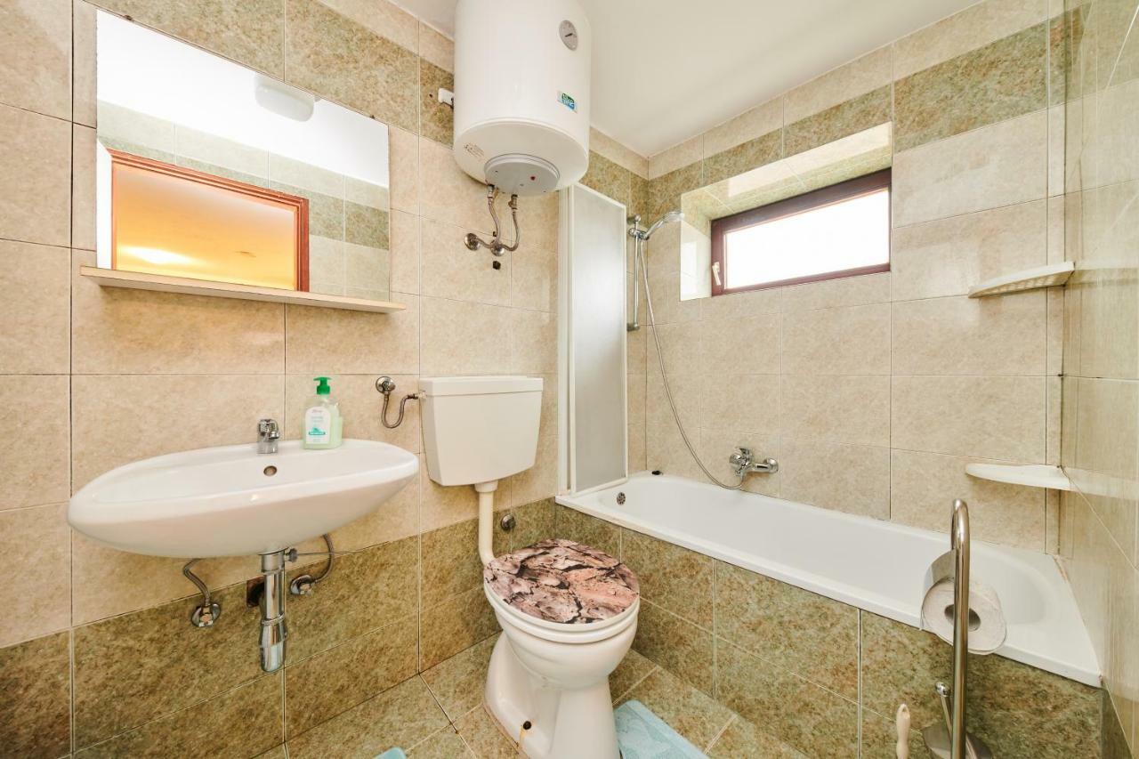 Kuca Za Odmor Petra Apartment Cepljani ภายนอก รูปภาพ